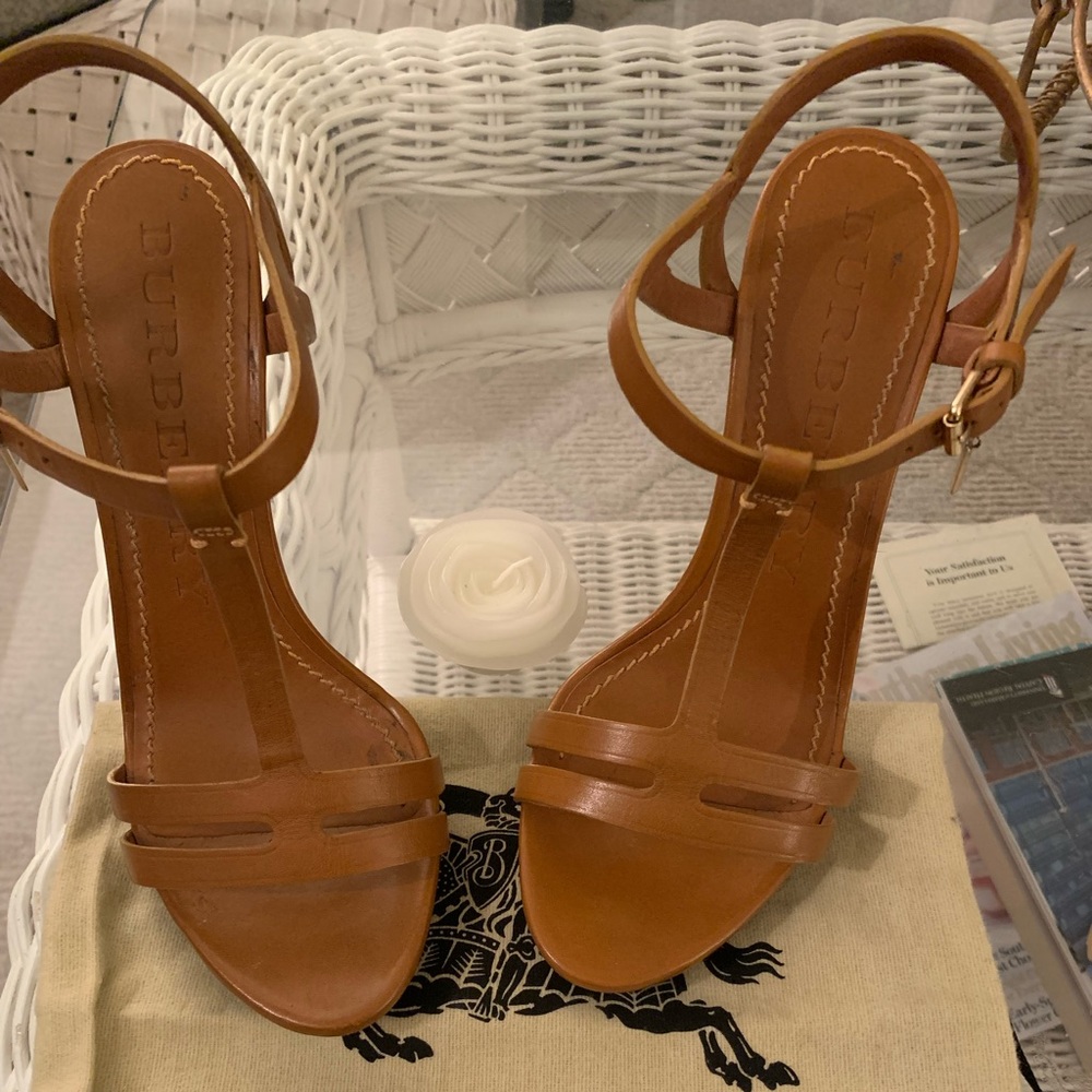 Burberry Sandals - Erskine Platform